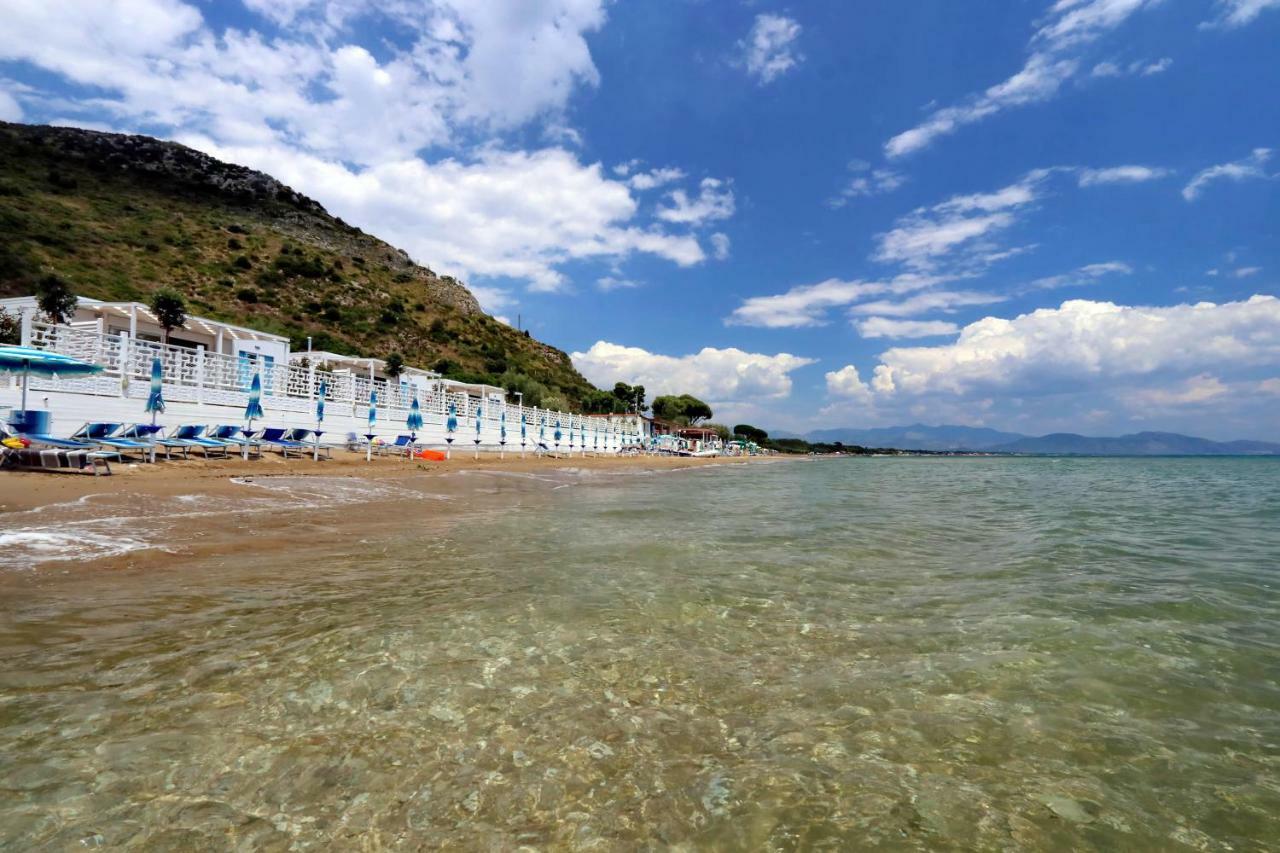 Le Palme Village Terracina Exterior foto